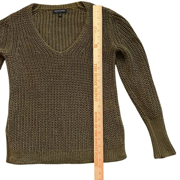 Banana Republic 100% Linen Open Knit V-Neck Sweater Olive Green Medium - Picture 3 of 10